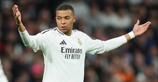 hlv-ancelotti-va-nhieu-cau-thu-real-madrid-khong-thich-mbappe-1732445961328jpg.jpg